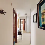 Casa Comodoro Apartman