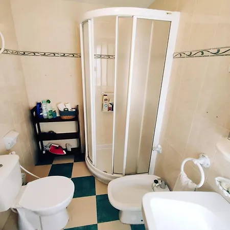 Casa Comodoro アパート