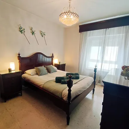 Casa Comodoro * 加的斯
